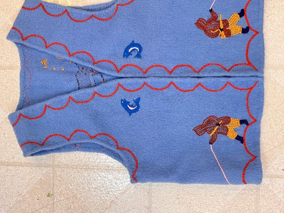 Vintage Inuit Vest Beautiful Handmade Intuit Regalia Art View 2