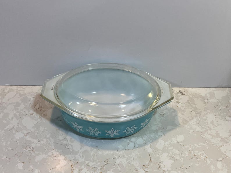 Pyrex Snowflake Pattern Casserole Vintage Snowflake Pyrex Casserole Dish - Etsy