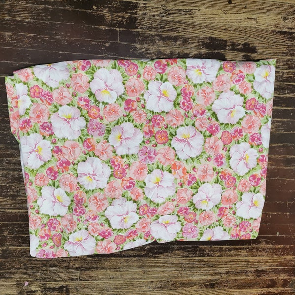 Beautiful Fitted Twin Sheet Wabasso Style Hippie Flower Power Fabric