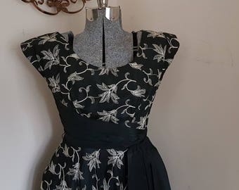 Vintage 1950's Party Dress Black and Embroidered Small Medium