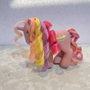Rainbow Curl Ponies - Etsy