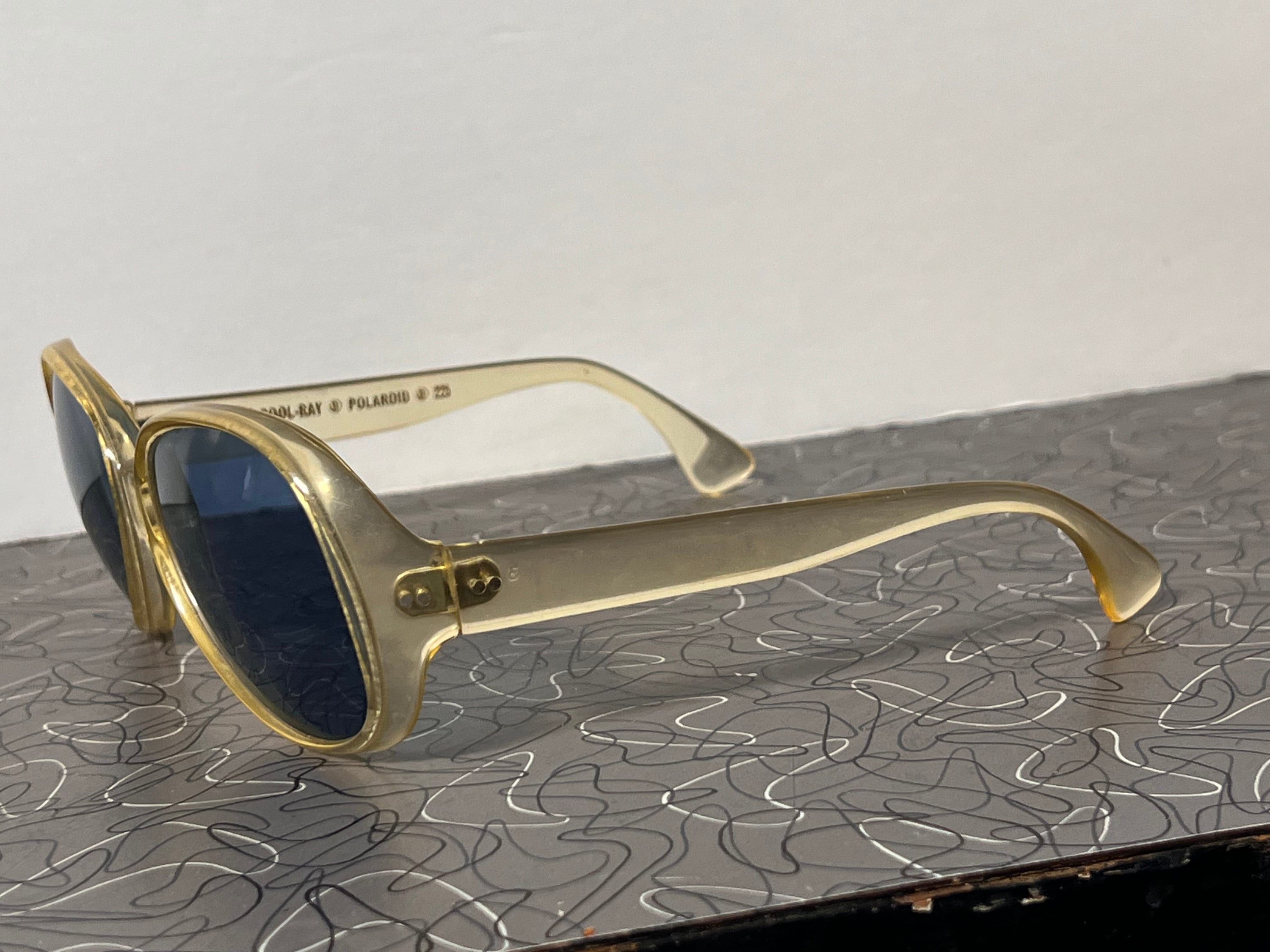 Cool Ray Vintage from the 50’s polarized sunglasses Made in USA ?? Vintage Cool-ray Polaroid Sunglasses Grenada Authentic - Etsy main image 2