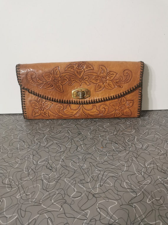 Leather clutch wallet clearance