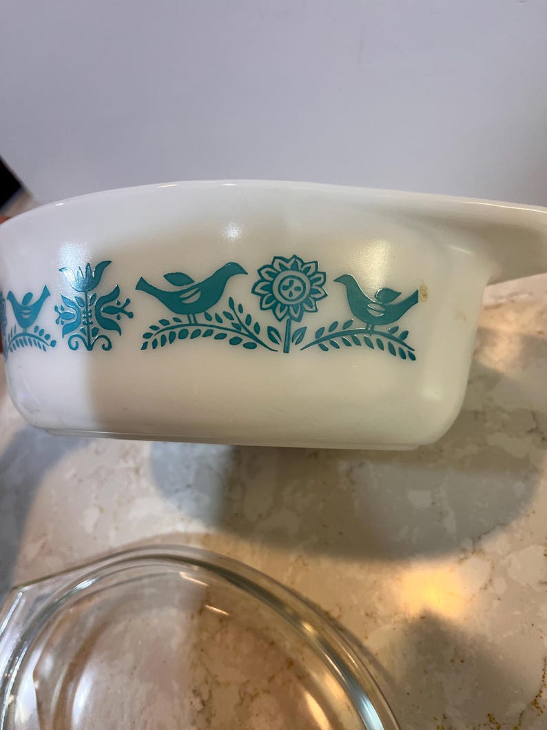 Vintage PYREX Turquoise Blue Bird Oval 1 1/2 Quart Casserole ...
