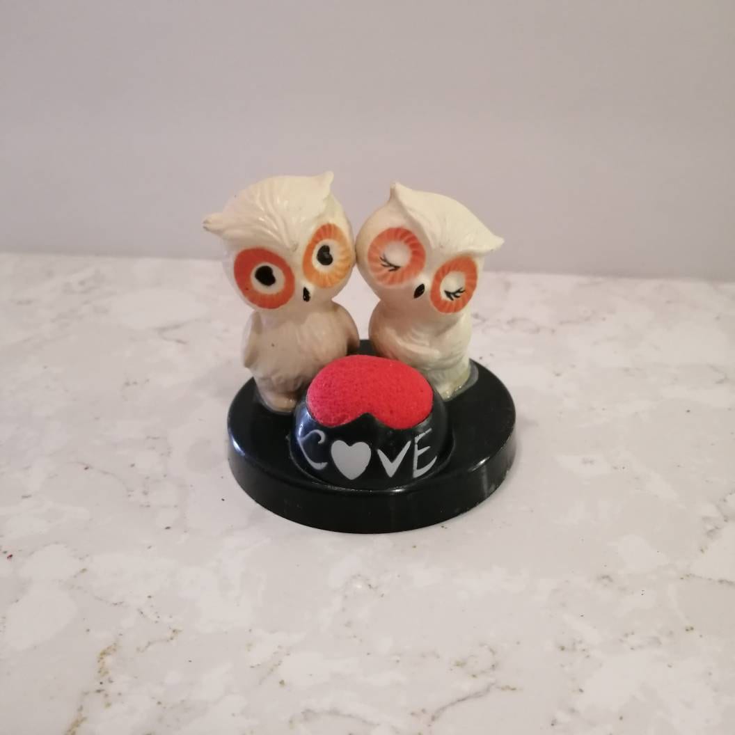 Vintage Owl Pin Cushion 1970s Hong Kong