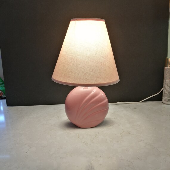Dusty sale pink lamp