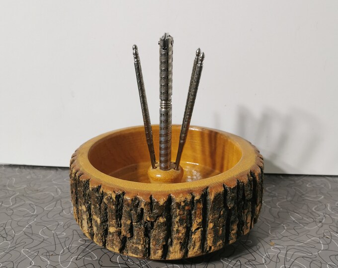 Vintage Wooden Nut Bowl Cracker and Picks / Wooden Bark Nut Bowl Cottage Chic Vintage Wooden Nut