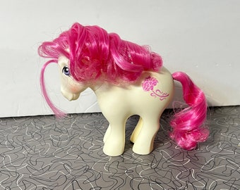 My little pony vintage birth flower pony carnation