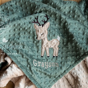 Personalized Minky Baby Blanket, Deer Minky Baby Blanket, baby deer minky blanket, Personalized Baby Gift, Appliqued Deer Baby Blanket
