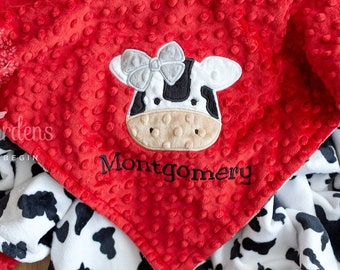 Couverture pour bébé fille avec appliqués de couleur vache, à personnaliser | Choix de couleurs, écarlate et imprimé vache en vedette