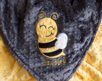 Bee Personalized Minky Baby Blanket, Personalized Baby Gift, Bee Appliqued Minky Baby Blanket, Bee Nursery, Bee Baby Blanket