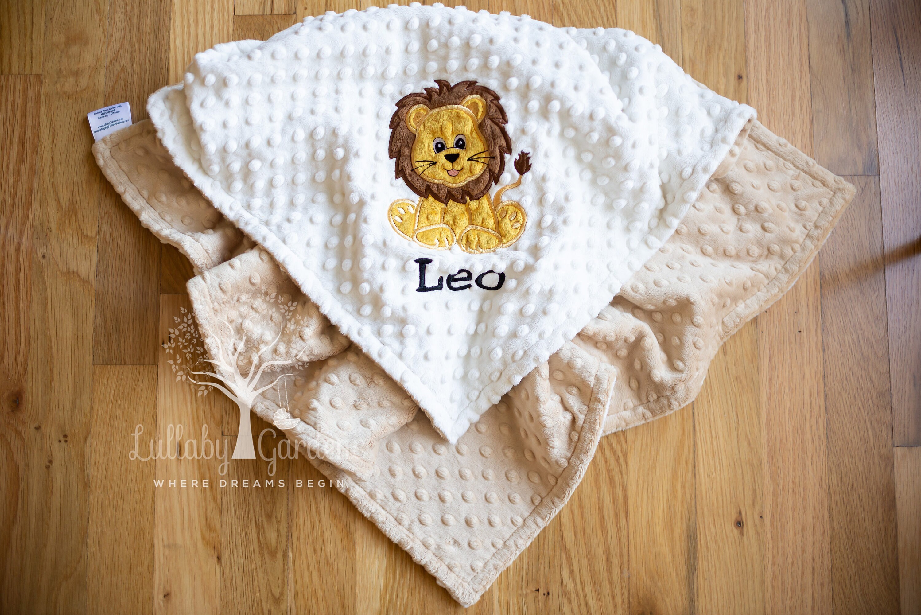 Lion sales muslin blanket