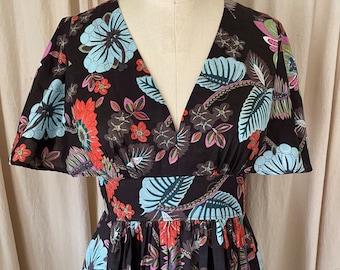 Long Vintage Style Dress