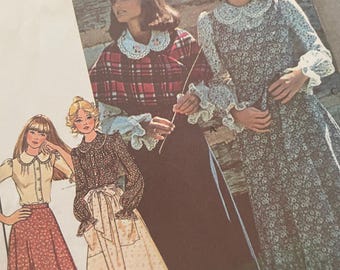 1975 McCall's 4658 Sewing Pattern: Blouse, Skirt, Jumper, Apron, Shawl - Size 8