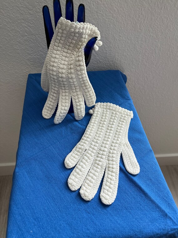 Vintage french hand crochet wrist gloves - image 1