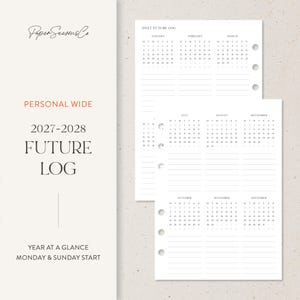 Op de afbeelding: Een personal wide 2027-2028 future log planner insert set met zwarte tekst op wit papier. De pagina's bevatten een jaaroverzicht met maandelijkse kalenders en gelinieerde secties voor notities, inclusief perforatiegaten voor ringbanden.