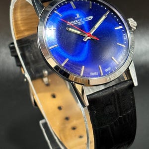 Vintage Jaeger LeCoultre Club Handaufzug Leder Armbanduhr, Blaues Zifferblatt, Schweizer Uhr, Refurbliert, Geschenk für Vater, Ihn