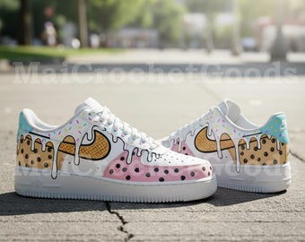 Zapatillas Air Force 1 personalizadas pintadas a mano con diseño de goteo de helado.