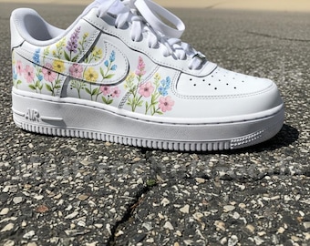 Handbemalte Wildblumen AF1 Sneakers | Benutzerdefinierte Floral Air Force Ones
