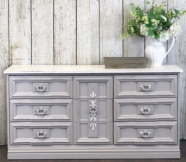 Paint Color Gray Mist Rethunk Junk By Laura Is A Resin