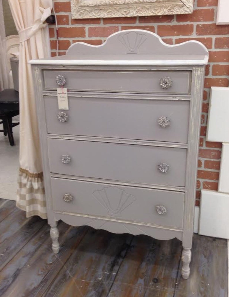 Paint Color Gray Mist. Rethunk Junk by Laura is a resin Etsy