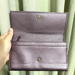 Authentic Gucci Purple Long Wallet | Classic Leather Zip Wallet | Timeless Designer Piece
