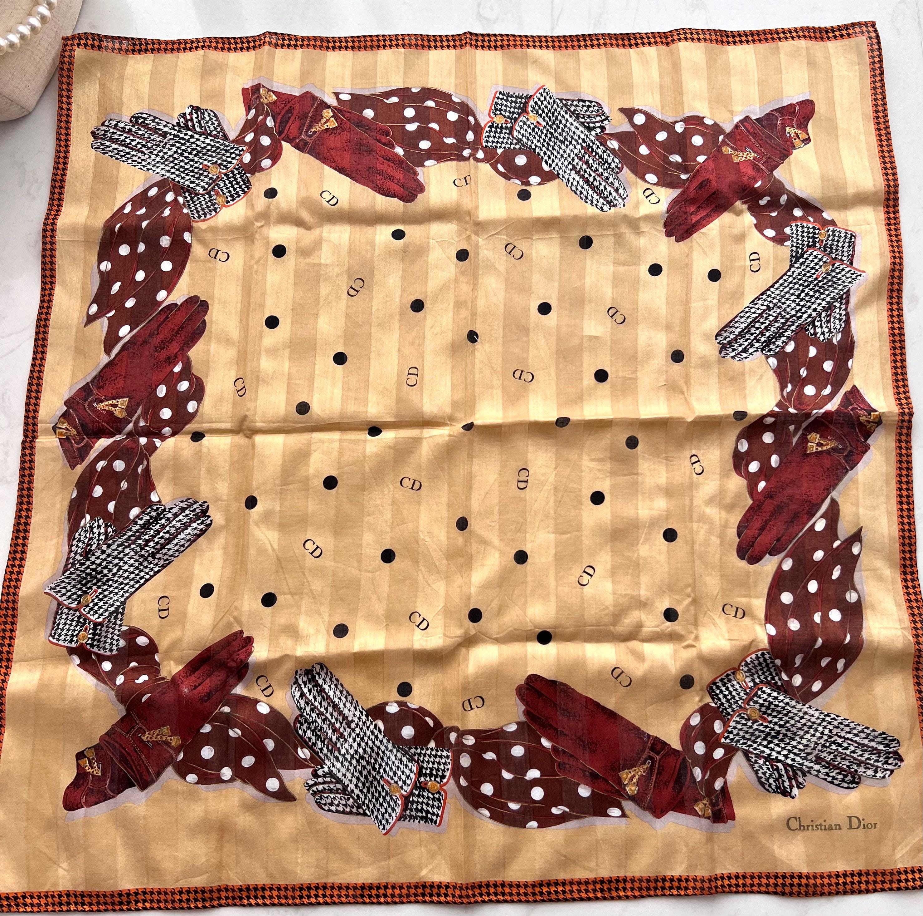 Christian Dior スカーフ archive Vintage Christian Dior Scarf CD Logo Papillon Silk Twill