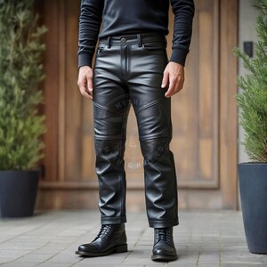 Handmade Black Cowhide Leather Pants: Men&#39;s Straight Leg Biker Trousers