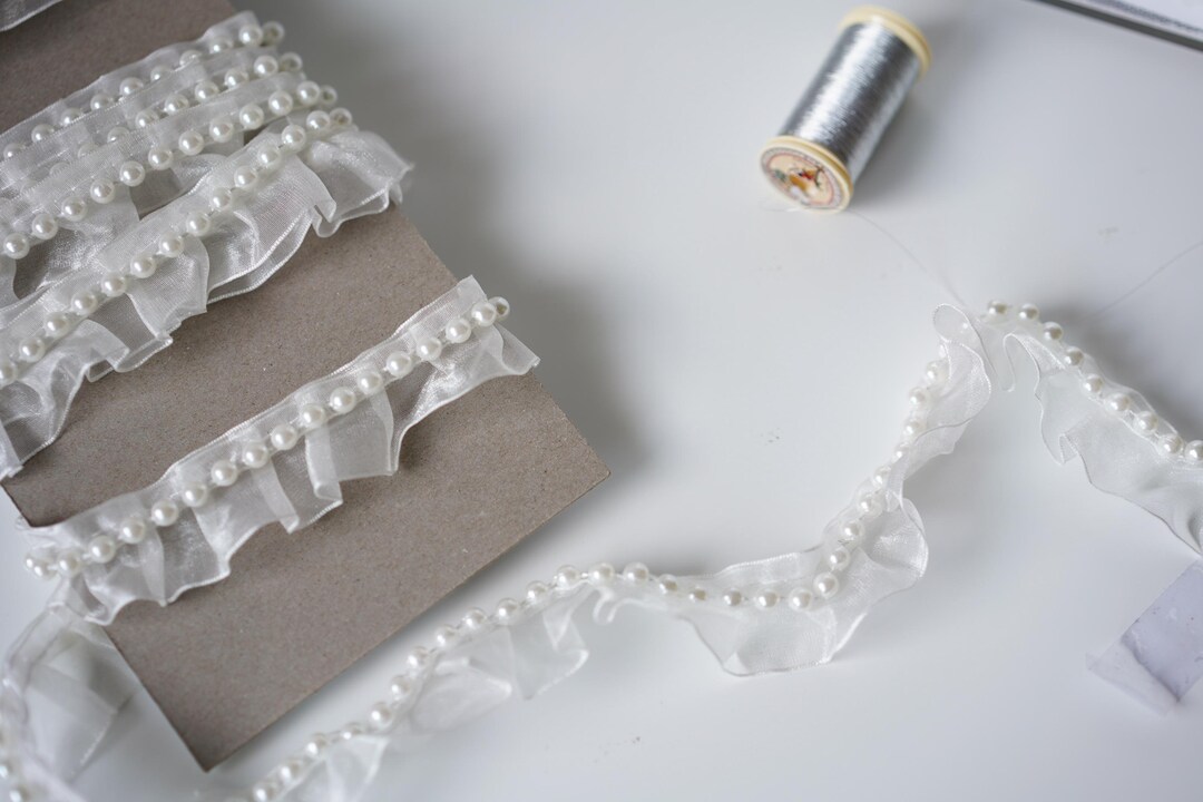 White Ruffle Edge 1 Yard Elegant White Organza Ruffle and Pearl Trim | Beaded Lace Edging ...