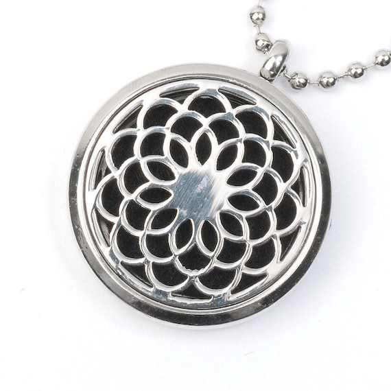 Collier Pendentif Diffuseur De Parfum Rosace - Style Bohème Avec 10 Pastilles D'aromathérapie
