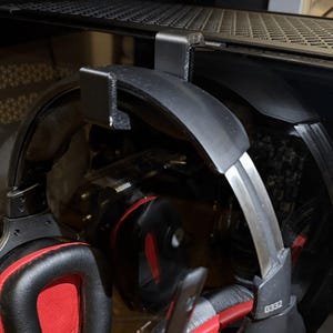 Corsair 5000X / 5000D Airflow Side Headphone Mount Easy Tool-Free Installation