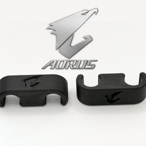 May include: A rustic wooden sign with the text "Welcome to our home" in a handwritten style. The sign is rectangular, with a distressed finish, and features a simple, inviting design. It's suitable for indoor or outdoor use.