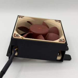 Lågprofil PCI 60 mm fläktfäste: 3-platsers GPU-kylningsfäste, uppgradering av serverkylning bild 2