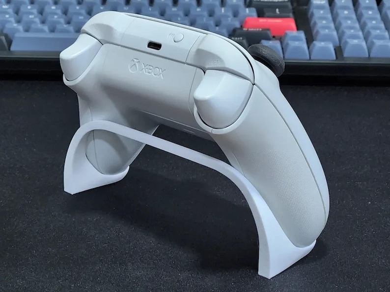 Invisible Xbox Controller Stand, Minimal Floating Display Holder for Xbox Series X/S and Xbox One Controllers image 1
