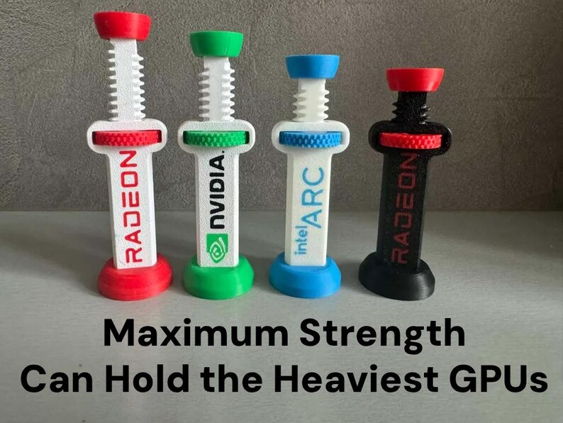 Pode incluir: Quatro suportes de GPU em vermelho, verde, azul e preto. Cada suporte tem uma base e um topo em uma cor contrastante, com o nome da marca impresso no corpo branco. O texto na parte inferior diz "Maximum Strength Can Hold the Heaviest GPUs."