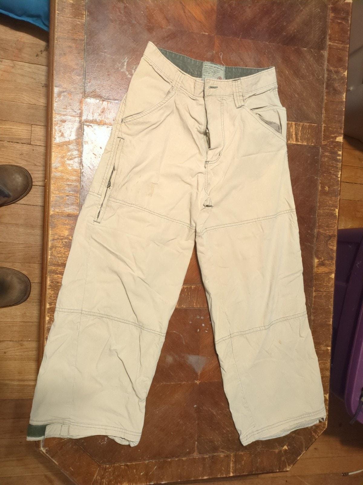 Bugle Boy Beige Youth Size 12