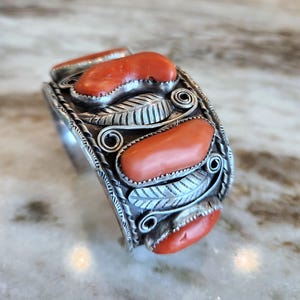 Very RARE, Vintage Navajo Natural Coral & Sterling Silver 925 Cuff Bracelet