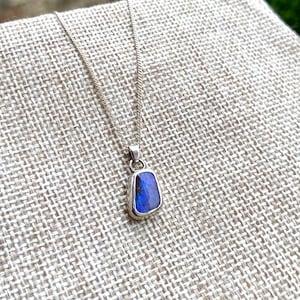 Handmade Sterling Silver 925 necklase/pendant with Australian opal
