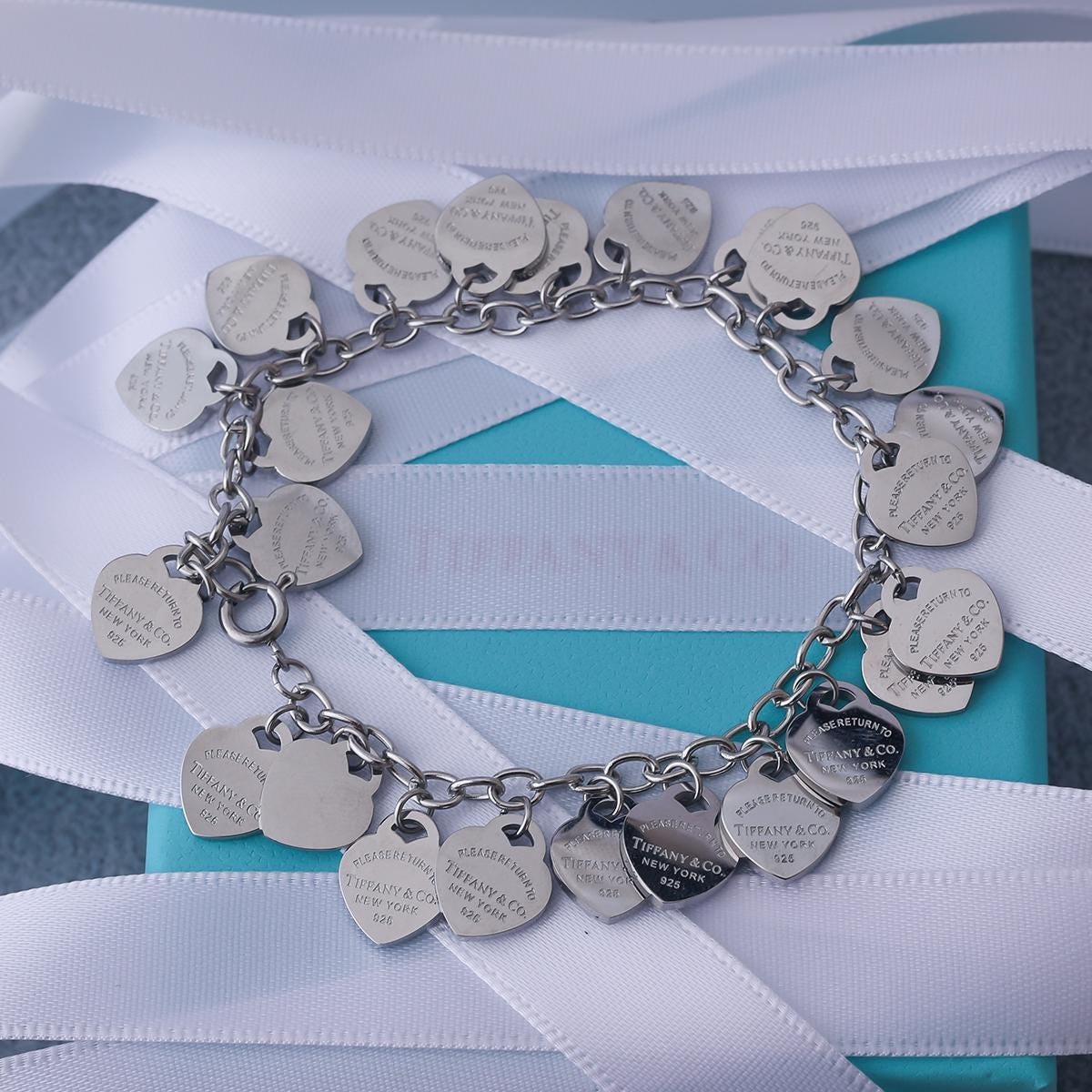 Tiffanys and Co Sterling Silver Heart Bracelet Canada