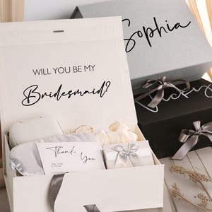 Custom Bridesmaid Proposal Box,Bridesmaid Gift Box,Bridal Party Gift Boxes,Empty Box,Wedding Gift Box,Bridal Shower Box,Maid of Honor Gift