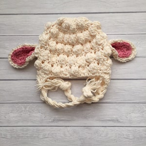 Crochet lamb hat, newborn photo prop, Easter gift image 4