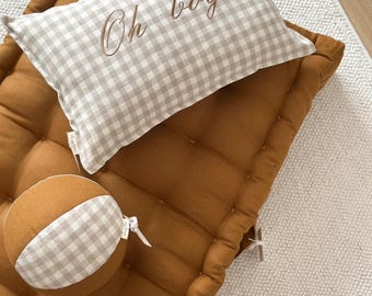 Liten fransk linnedyna: Handquiltad lekmatta
