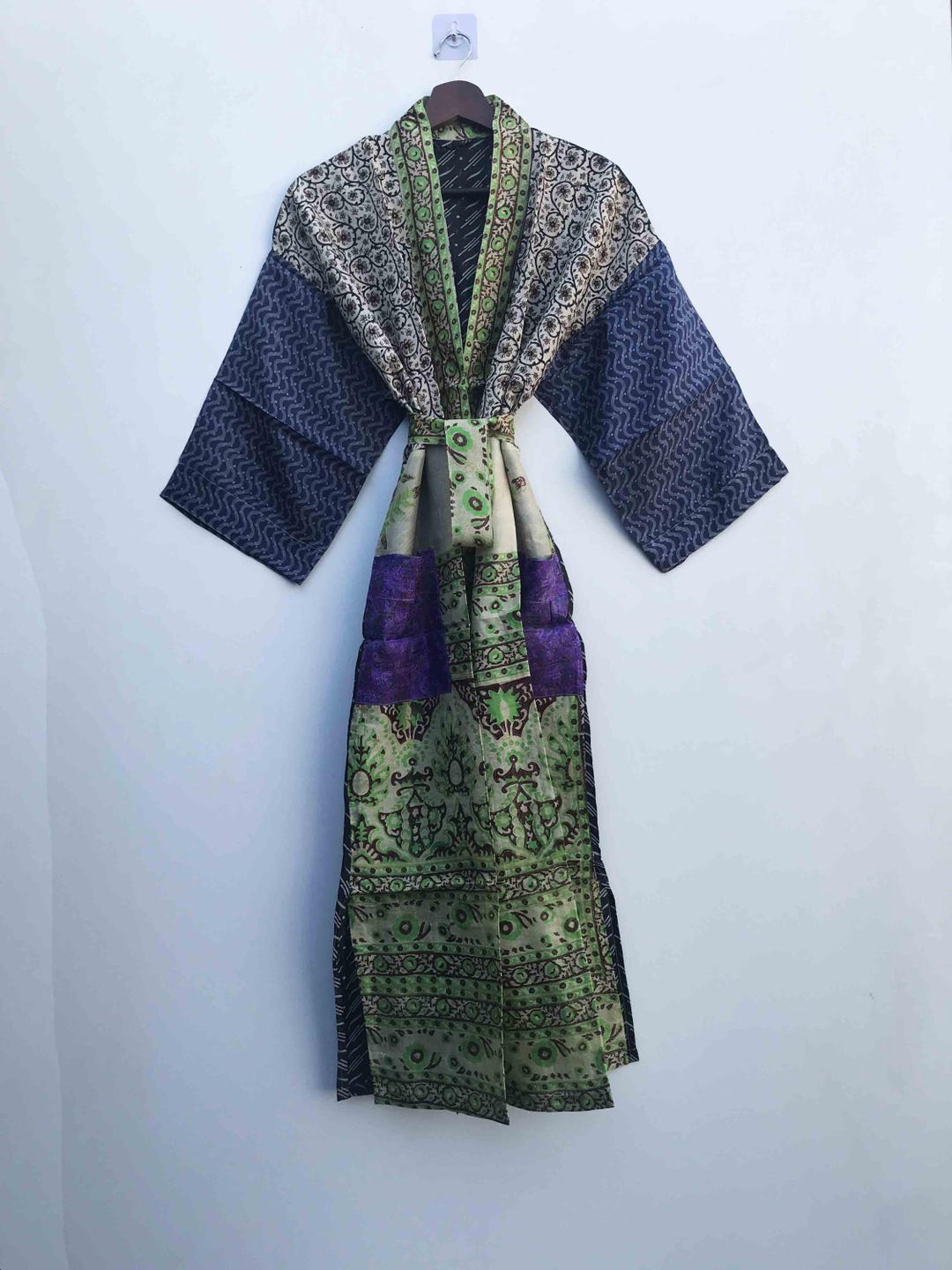 Sari Robe Vintage Floral Silk Sari Robe: Beach Wear Kimono, Boho Patchwork# 43 - Etsy