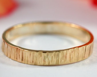 Yellow Gold Bark Effect Wedding Band: A 3mm 9ct yellow eco gold textured wedding ring band