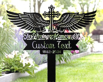 Estaca conmemorativa personalizada para jardín, letrero de jardín "En memoria de un ser querido", nombre personalizado, fecha y monumento conmemorativo para jardín, decoración con alas de ángel en forma de cruz.