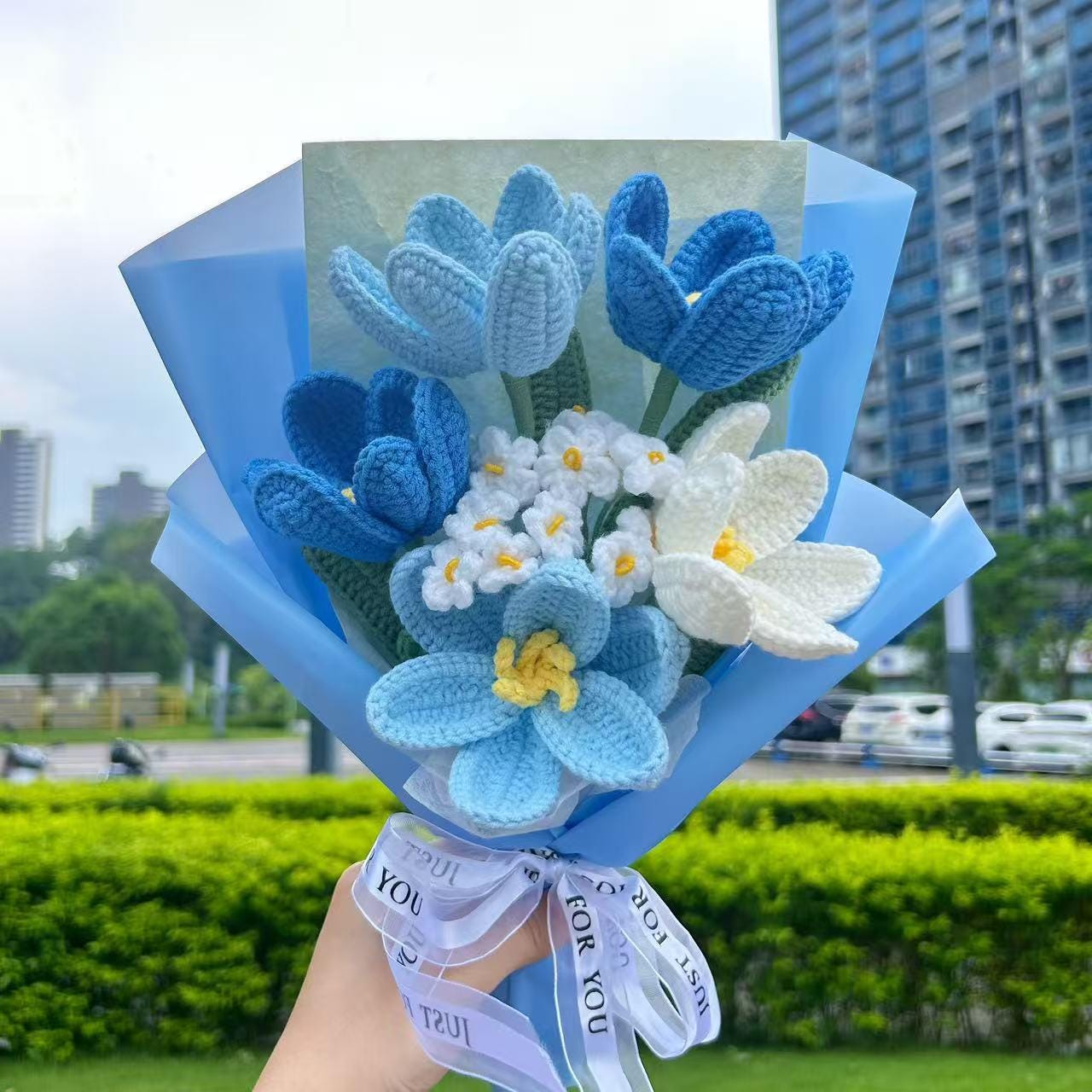 Crochet Tulip Flower Bouquet,handmade Knitted Finished Bouquet