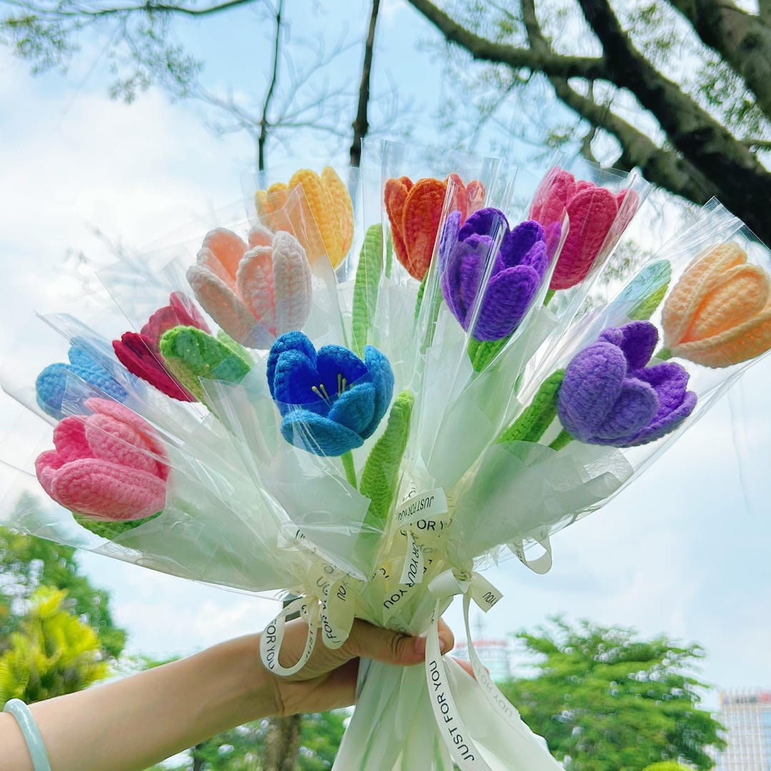 Crochet Tulip Flower Bouquet,handmade Flower,bridesmaid Bouquet,wedding