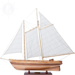 Handcrafted America Sailboat Model – Wooden Scale Ship Replica – Nautical Decor – 35cm Collectible Maritime Display