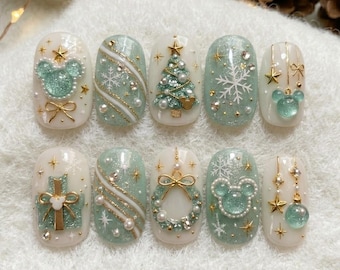 Unhas postiças natalinas em tons de menta, unhas postiças 3D com floco de neve do Mickey, unhas curtas de inverno para as festas de fim de ano, unhas postiças fofas e reutilizáveis, presente para ela.