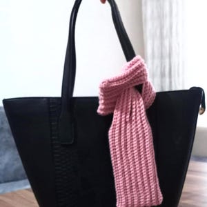 2025 Crochet iPhone Pocket Bag , Knitted Phone Case for iPhone  11, 12, 13, 14, 15, 16, 17